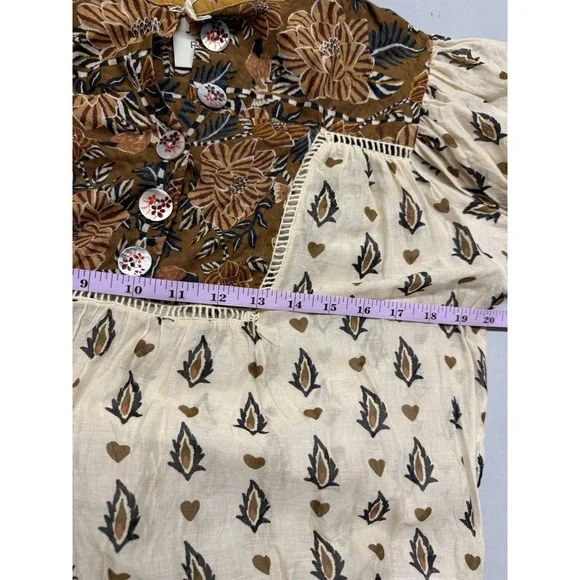FARM Rio Ainika Cotton Floral Blouse.Beige Cream. Sz XS $198. NWOT